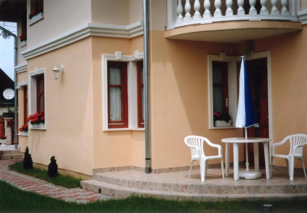Dessewffy Guesthouse Zamárdi Exterior foto